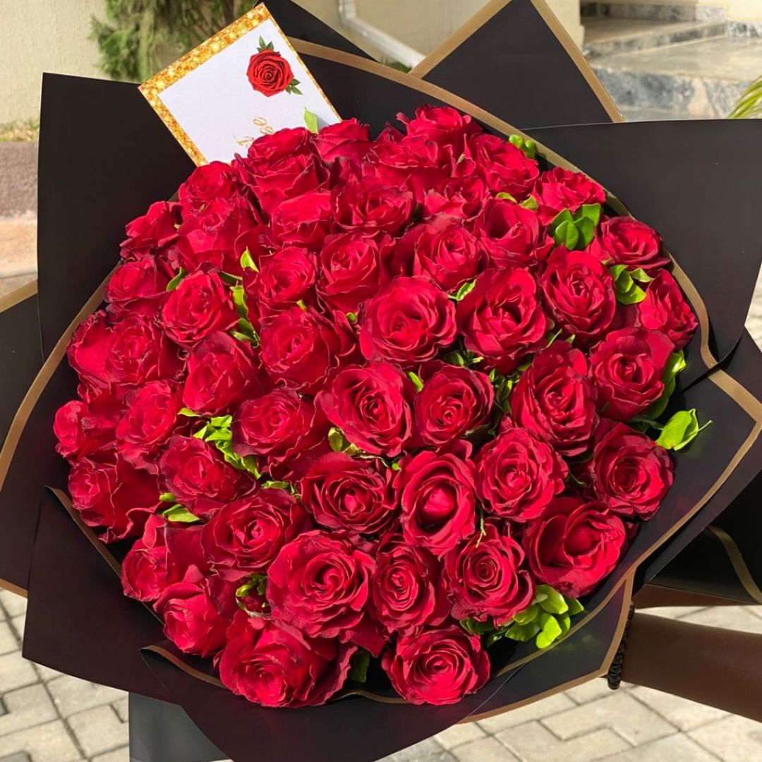 50 Red Roses